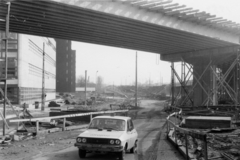 Hungary, Óbuda, Budapest III., Flórián tér, épül az Árpád híd lehajtója., 1982, Szinnay Gábor, taxicab, Dacia-brand, bridge building, automobile, Romanian make, Budapest, Fortepan #47436