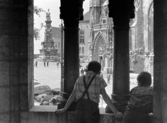 Hungary, Budapest I., Szentháromság tér a Halászbástyából nézve., 1965, Fortepan, street view, Velorex-brand, Budapest, Fortepan #4865