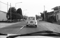 Olaszország, 1979, Nagy Gyula, Renault-márka, francia gyártmány, automobil, rendszám, Renault 4, Fortepan #50023