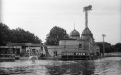 Magyarország, Városliget,Budapesti Nemzetközi Vásár, Budapest XIV., 1972, Nagy Gyula, reklám, szökőkút, tó, nemzetközi vásár, vízpart, Budapest, Fortepan #50128