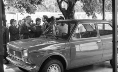 Magyarország, Városliget,Budapesti Nemzetközi Vásár, Budapest XIV., Fiat 127 személygépkocsi., 1972, Nagy Gyula, Fiat-márka, olasz gyártmány, automobil, Fiat 127, Budapest, Fortepan #50130