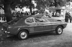 Magyarország, Városliget,Budapesti Nemzetközi Vásár, Budapest XIV., Ford Capri személygépkocsi., 1972, Nagy Gyula, Ford-márka, nemzetközi vásár, kiállítás, sokaság, automobil, Ford Capri, Budapest, Fortepan #50132