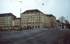 Németország, Drezda, a Dr.-Külz-Ring - Seestrasse sarok., 1965, Nagy Gyula, színes, utcakép, villamos, NDK, Fortepan #50433