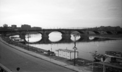 Németország, Drezda, az Augustusbrücke (Georgi-Dimitroff-Brücke) az Elba folyón., 1965, Nagy Gyula, híd, látkép, NDK, ívhíd, Fortepan #50444