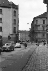 Hungary, Víziváros, Budapest I., Hunyadi János út a Szalag utca torkolatánál., 1965, Nagy Gyula, Soviet brand, Moskvitch-brand, Budapest, Fortepan #50468