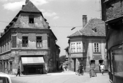 Hungary, Győr, Kreszta-ház a Jedlik Ányos utca és Káposztás köz sarkán., 1963, Nagy Gyula, bicycle, Fortepan #50592