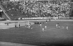 Magyarország, Népstadion, Budapest XIV., Ferencváros - Újpest mérkőzés., 1965, Nagy Gyula, reklám, sport, labdarúgás, közönség, Budapest, Fortepan #50842