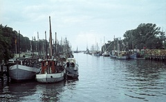 Németország, Warnemünde, Rostock, az Alter Strom kikötő., 1962, Nagy Gyula, hajó, színes, NDK, kikötő, Fortepan #50904