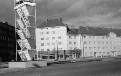 Németország, Berlin, Kelet-Berlin, Karl Marx Allee, bal szélen a 3. számú ház a Haus der Gesundheit., 1962, Nagy Gyula, NDK, Kelet-Berlin, Fortepan #50918