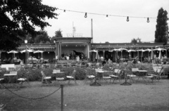 Németország, Berlin, Kelet-Berlin, Karl-Marx-Allee, Café Warschau., 1962, Nagy Gyula, vendéglátás, zenekar, NDK, Kelet-Berlin, kerthelyiség, Fortepan #50933