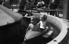 Magyarország, Városliget,Vidámpark, Budapest XIV., Kis vidámpark., 1958, Nagy Gyula, játék, Budapest, Fortepan #51127