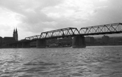 Magyarország, Budapest, a bontásra váró Kossuth híd, a Batthyány téri Szent Anna-templom felé nézve., 1960, Nagy Gyula, Kossuth híd, hajó, templom, híd, barokk-stílus, katolikus, gőzhajó, Duna, jezsuita, Hamon Kristóf-terv, Nöpauer Máté-terv, Fortepan #51199