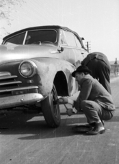 1959, Nagy Gyula, amerikai gyártmány, Chevrolet-márka, automobil, autójavítás, Chevrolet Fleetmaster, defekt, Fortepan #51256