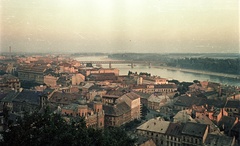 Szlovákia, Pozsony, látkép a várból, előtérben a Hal tér és a zsinagóga., 1959, Nagy Gyula, Csehszlovákia, színes, híd, zsinagóga, látkép, zsidóság, mór stílus, Milch Dezső-terv, Fortepan #51261