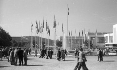 Csehország, Brno, Vásárváros, Brnói Nemzetközi Vásár., 1959, Nagy Gyula, Csehszlovákia, zászló, nemzetközi vásár, zászlórúd, Fortepan #51374