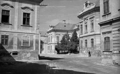 Magyarország, Veszprém, szemben az Érseki Palota., 1956, Nagy Gyula, vallás, barokk-stílus, palota, püspöki palota, Fellner Jakab-terv, Fortepan #51531