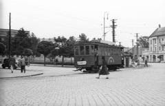 Magyarország, Nyíregyháza, Országzászló (Szabadság) tér., 1953, Nagy Gyula, villamos, villanyoszlop, viszonylattábla, Fortepan #51801