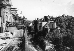 Hungary, Budapest I., Lisznyai utca a Gellérthegy felé nézve, jobbra a Fenyő utca torkolata., 1945, Kramer István dr, Kunszt János, war damage, ruins, Budapest, Fortepan #52071