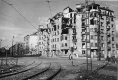 Hungary, Budapest XII., a mai Apor Vilmos tér, szemben a Böszörményi út - Csörsz utca sarok., 1945, Kramer István dr, Kunszt János, war damage, tram, ruins, Budapest, pylon, rails, catenary wire, Fortepan #52125