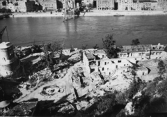 Hungary, Budapest I., Döbrentei tér, a lerombolt Erzsébet híd és a Rudas fürdő romjai a Gellérthegyről nézve., 1945, Kramer István dr, Kunszt János, war damage, wrecked bridge, ruins, Danube, eclectic architecture, Budapest, suspension bridge, Duna-bridge, Antal Kherndl-design, Aurél Czekelius-design, Fortepan #52128