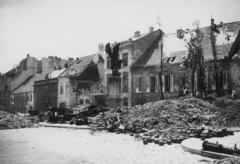 Hungary, Budapest I., Dísz tér a Tárnok utcából nézve., 1945, Kramer István dr, Kunszt János, war damage, monument, street view, wreck, ruins, Budapest, Fortepan #52129