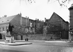 Magyarország, budai Vár, Budapest I., Úri utca - Szentháromság utca sarok, Hadik András lovasszobra., 1970, Szabó Lóránt, szobor, Budapest, Hadik András-ábrázolás, Fortepan #53045