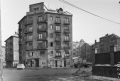 Magyarország, Budapest IX., Liliom utca - Soroksári út sarok a Boráros tér felől nézve., 1960, UVATERV, cégtábla, magyar gyártmány, teherautó, utcakép, Moszkvics-márka, fodrászat, automobil, szabóság, Budapest, rádiójavítás, Fortepan #5321