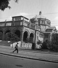 Magyarország, Városliget, Budapest XIV., Regnum Marianum templom., 1935, Romák Éva, katolikus, Budapest, Kotsis Iván-terv, Fortepan #53237