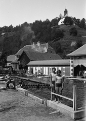 Austria, Schwanberg, strand. A dombon a Josefikirche., 1930, Romák Éva, beach, Fortepan #53254