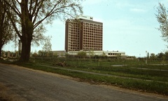 Magyarország, Balatonfüred, Marina szálló., 1976, Balázs Lajos, színes, szálloda, modern építészet, KÖZTI, Fortepan #53353