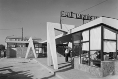 Magyarország, Óbuda, Budapest III., Miklós utca, autóbusz-végállomás a Flórián térnél., 1959, UVATERV, építészet, modern építészet, Fővárosi Autóbusz üzem, Budapest, Fortepan #5349