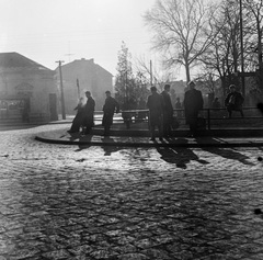 Szlovákia, Losonc, a vasútállomás előtti tér, szemben az ulica Zeleznicná torkolata., 1959, Zsanda Zsolt, Vajszada Károly, Csehszlovákia, Fortepan #53850