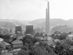 Magyarország, Komló, látkép a Pécsi út régi temetői kanyarja felől., 1958, Gyöngyi, üzem, városkép, háztető, hűtőtorony, gyárkémény, Fortepan #5464