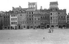 Lengyelország, Varsó, Óvárosi piactér (Rynek Starego Miasta)., 1958, Lencse Zoltán, épületdísz, lakóház, bérház, Fortepan #54673