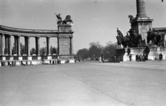 Magyarország, Budapest XIV., Hősök tere., 1960, Lencse Zoltán, tér, lovas szobor, Budapest, szoborcsoport, Árpád-ábrázolás, Fortepan #54829