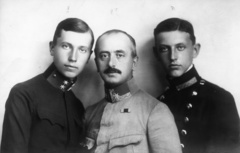 1916, Magyar Bálint, portrait, soldier, three people, Fortepan #55325