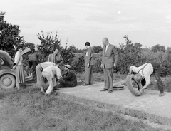 1952, Fortepan, életkép, autószerelő, autójavítás, gumiabroncs, Fortepan #5578