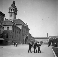 Magyarország, Szeged, Széchenyi tér, Városháza., 1939, Magyar Bálint, csoportkép, férfiak, utcakép, életkép, Lechner Ödön-terv, középület, Pártos Gyula-terv, Fortepan #55835