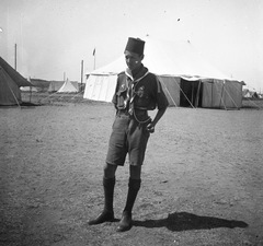 Magyarország, Gödöllő, 4. Nemzetközi Cserkész Világtalálkozó (Jamboree)., 1933, Magyar Bálint, sátor, fez, cserkész, Fortepan #55914