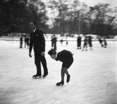 Hungary, Budapest XIV., Műjégpálya., 1935, Magyar Bálint, winter, skating, Budapest, Fortepan #55921