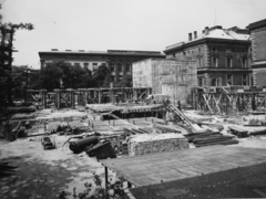 Magyarország, Budapest VIII., épül a Magyar Rádió Pollack Mihály téri székháza. Háttérben a Nemzeti Múzeum épülete., 1967, Rádió és Televízió Újság, építkezés, Budapest, Magyar Rádió, Fortepan #56576