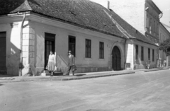 Románia,Erdély, Kolozsvár, Strada Avram Iancu (Petőfi utca), balra a Strada Bisericii Ortodoxe (Görögtemplom utca) torkolata., 1969, Piarista Levéltár/Holl Béla, Fortepan #56865