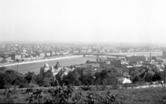 Magyarország, Gellérthegy, Budapest XI., látkép a Budapesti Műszaki Egyetem (később Budapesti Műszaki és Gazdaságtudományi Egyetem) és a Petőfi híd felé., 1966, Karabélyos Péter, Duna, Budapest, Duna-híd, Álgyay Hubert Pál-terv, Budapesti Műszaki Egyetem, Fortepan #57387