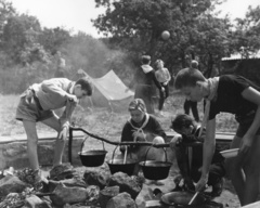 Hungary, Mátrafüred, a jászdózsai Dózsa György úttörőcsapat tábora a Sástó-nál., 1962, Fortepan, pioneer, tableau, camp fire, tent, toy, cauldron, cooking, boys, ball, Fortepan #57610