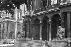 France, Avignon, Place de l'Horloge, balra a Rue Corneille, jobbra a színház., 1958, Pierre Varga, sculpture, theater, Léon Feuchère-design, Théodore Charpentier-design, Fortepan #57968