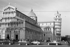 Italy, Pisa, Dóm tér a Dómmal és a ferde toronnyal., 1963, Pierre Varga, church, tower, Fortepan #58003