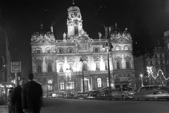 Franciaország, Lyon, Place des Terreaux, Városháza., 1958, Pierre Varga, középület, Citroen DS, Fortepan #58016