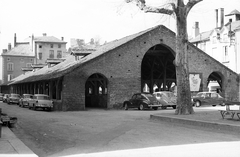 Franciaország, Crémieu, Place de la Poype, középkori piac., 1960, Pierre Varga, Fortepan #58027