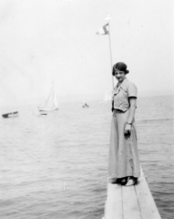 Hungary, Balatonszárszó, 1935, portrait, fashion, sailboat, flag, wrist watch, boat, pier, lady, pantsuit, Fortepan #58060