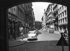 Ausztria, Bécs, Wipplingerstrasse, a Fütterergasse torkolatától a Renngasse felé nézve., 1967, Jankovszky György, Fortepan #58136